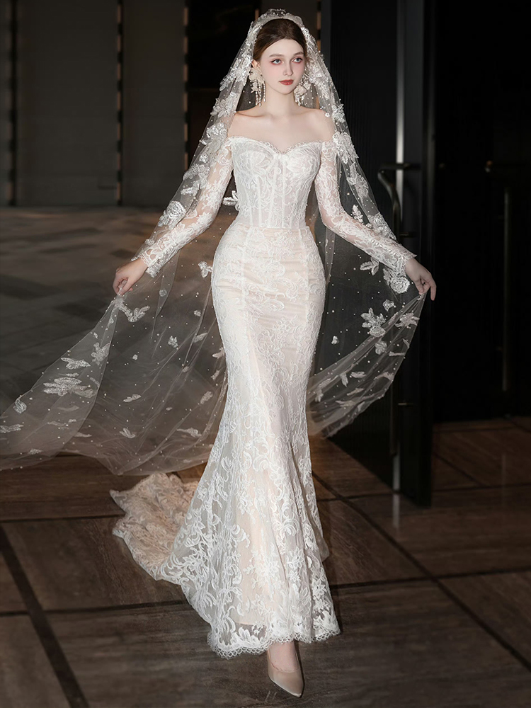 Elegant Lace Fish Tail Wedding - Photography Of The Year 2025 recensione e prezzo