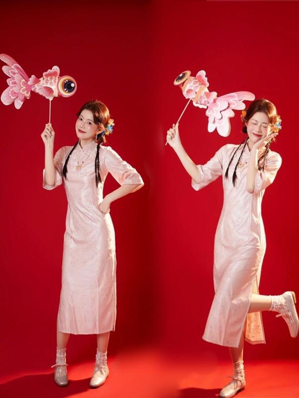 2025 New Vintage Chinese  Stud - Photography Of The Year 2025 recensione e prezzo